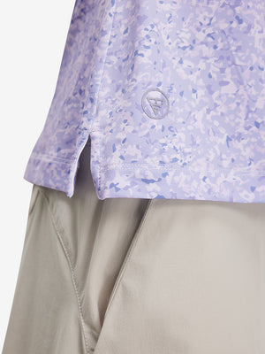 Detail view of hem on lavender rose women's sleeveless v-neck print golf shirts