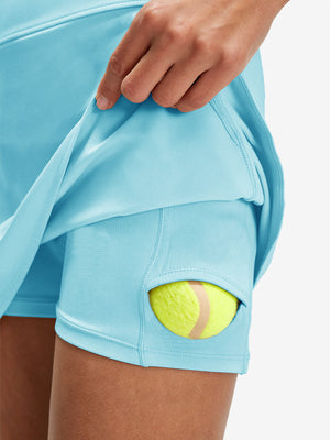 Detail view of inner pocket on lake green women's stretch a-line golf skort with 7 pockets