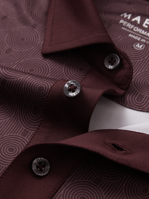 Detail view of collar on dark red lines stylish full print contrast collared golf polo shirts
